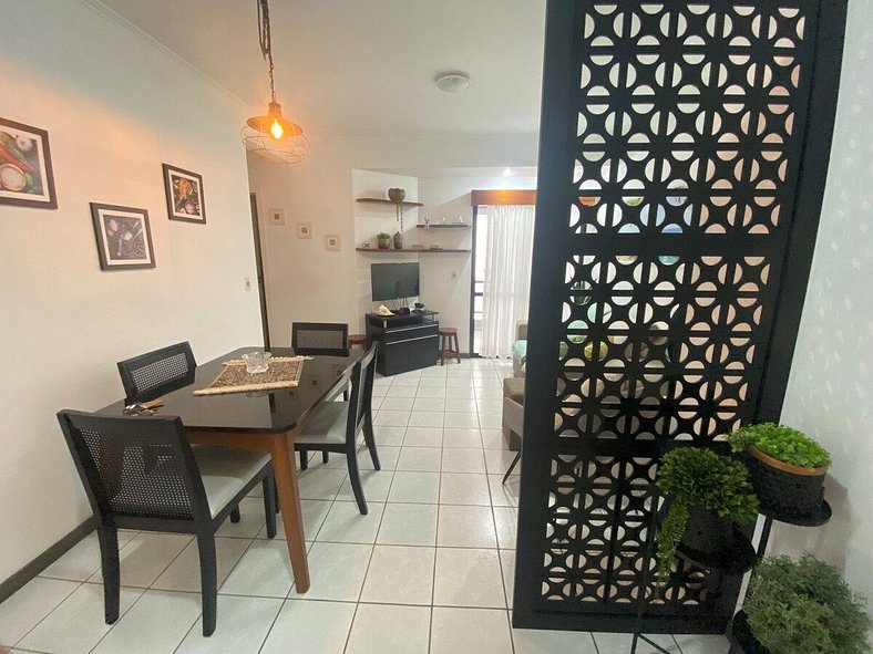 304- Apartamento quadra mar Meia praia, Itapema