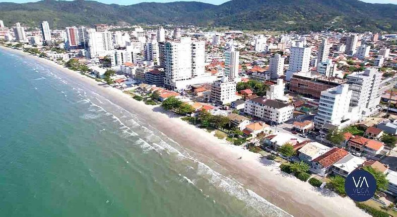 Apartamento frente mar Balneario Perequê