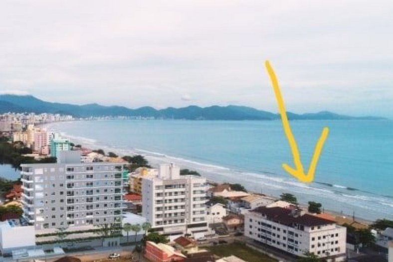 Apartamento frente mar Balneario Perequê