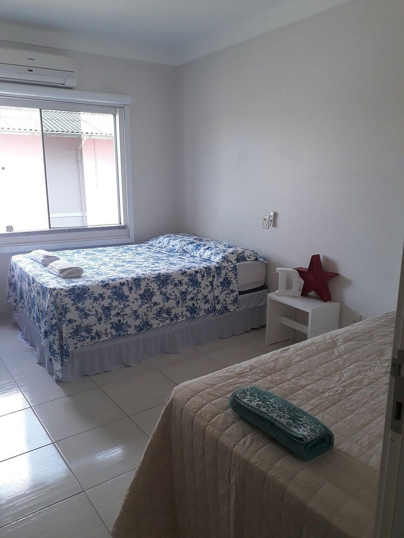 Apartamento frente mar Balneario Perequê