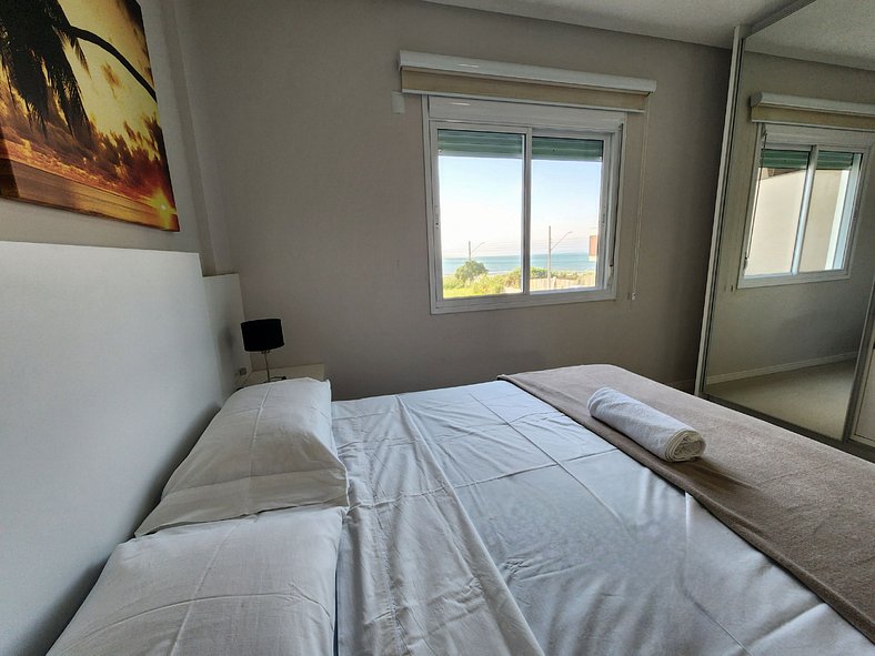 Apartamento frente mar em Mariscal