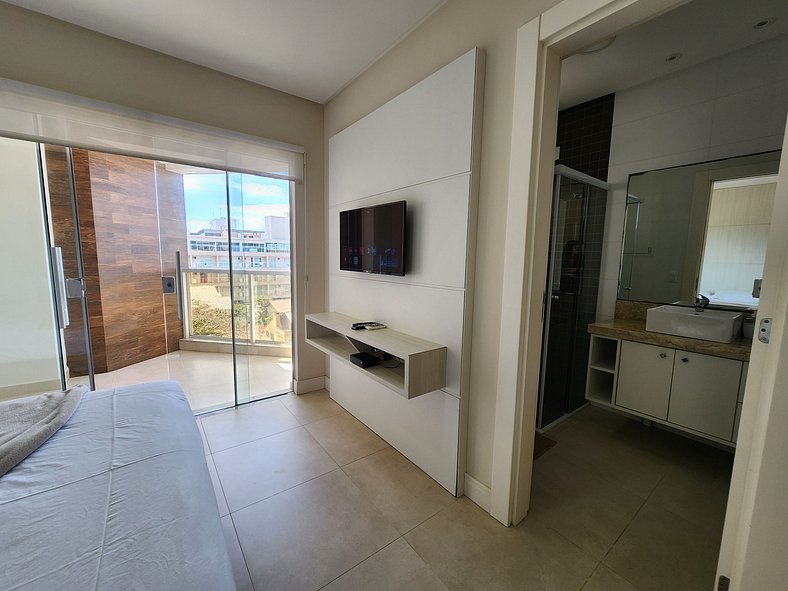 Duplex com piscina vista ao mar!